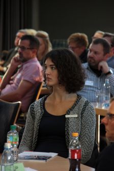 Berufsbildungs- und Integrationsbericht im Berufskolleg Schloß Neuhaus vorgestellt (© Foto: Kreis Paderborn Johanna Leifeld)